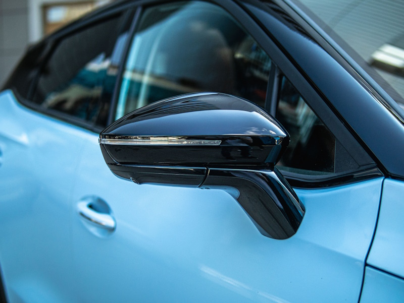 Оклейка зеркал